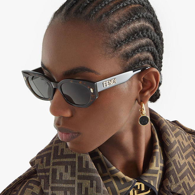 FENDI BOLD FE40018I FE023® 1
