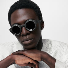 LOUIS VUITTON SUPER VISION V1055® 2