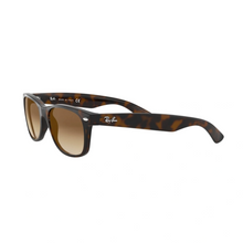 RB 2132 NEW WAYFARER®