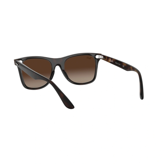 RB 4440N 710/13 BLAZE WAYFARER®