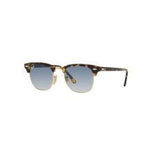 RB 3016 CLUBMASTER FLECK®