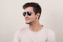 RB 3025 AVIATOR POLARIZADO®